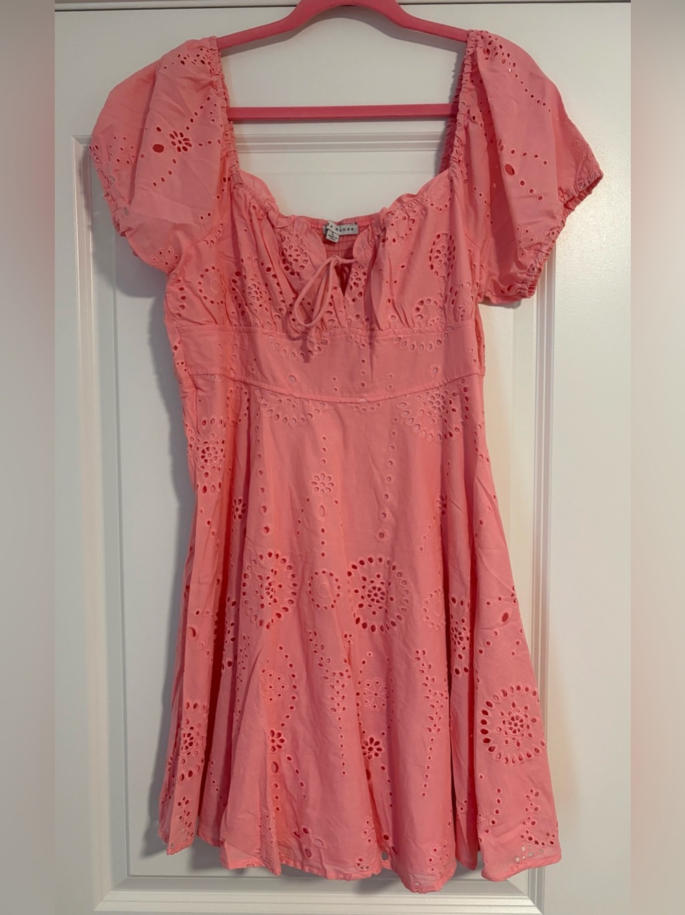 NWOT Haute Monde Pink Eyelet Puff-Sleeve Mini Dress